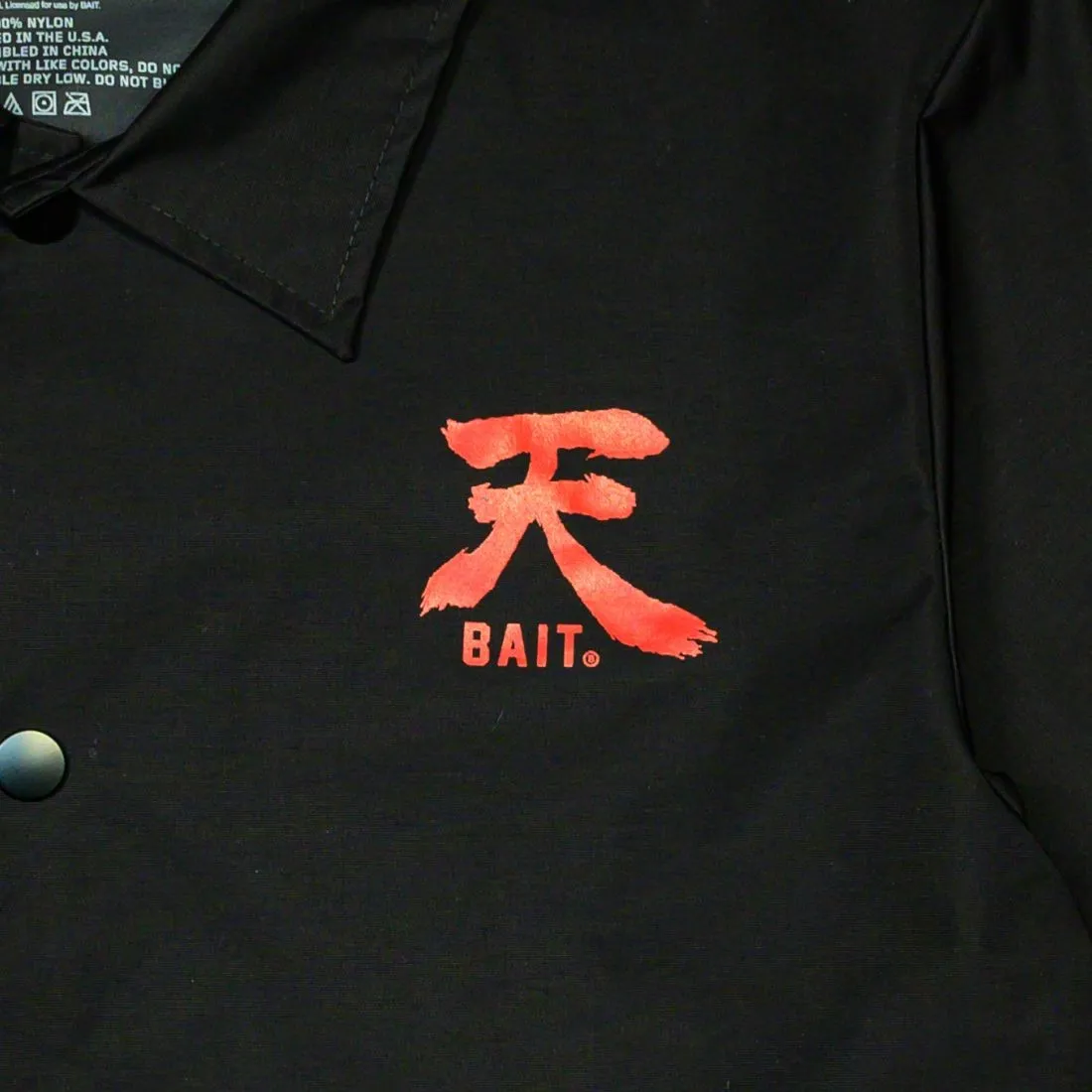 BAIT x Street Fighter Men Akuma Coaches Jacket (black)