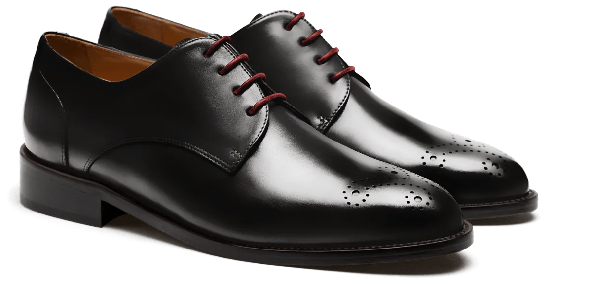 Derby shoes in black leather