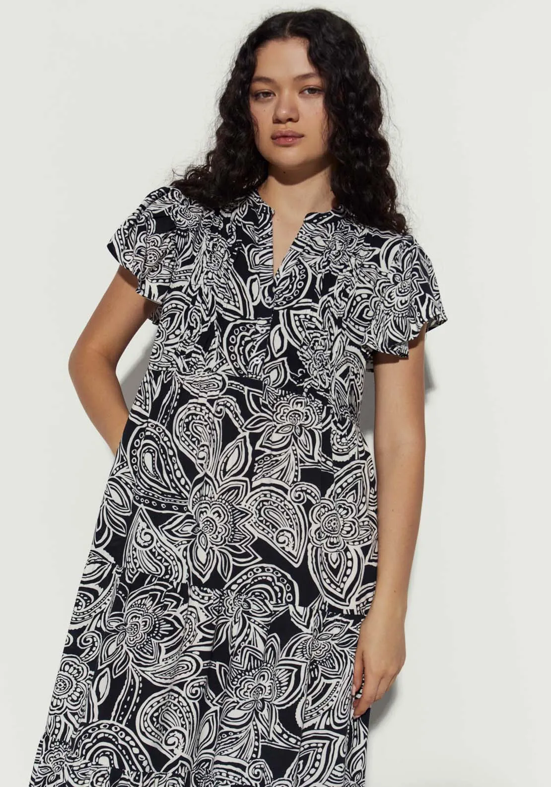 Short Sleeve Midi Dress